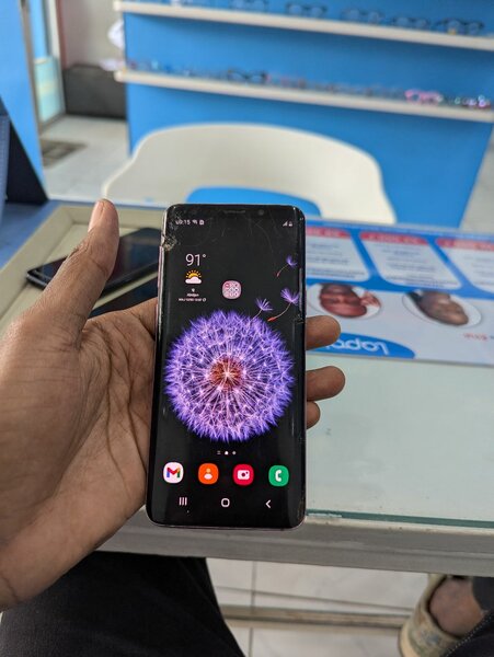 Samsung Galaxy S9 64giga_4giga