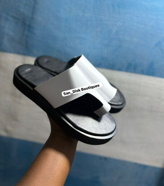 Sandale femme en cuir