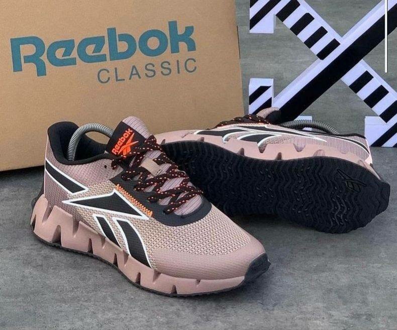 REEBOK CLASSIC