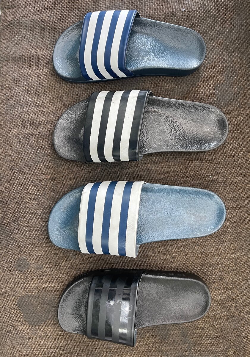 Adillette slides