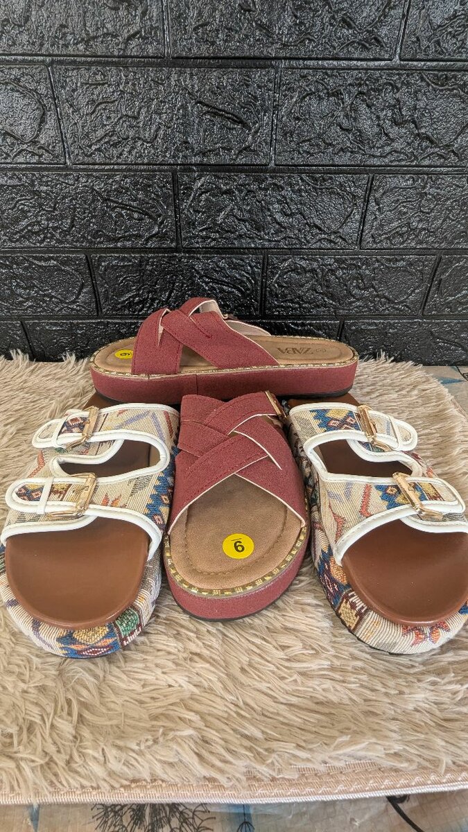 Sandales compensées ethniques femme
