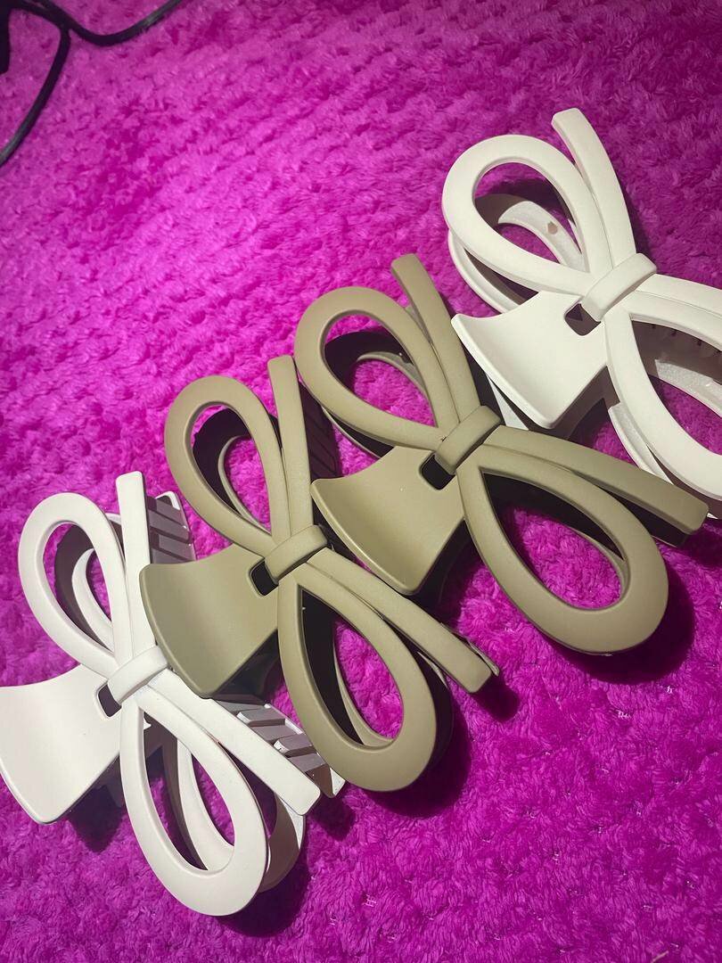 hair clips