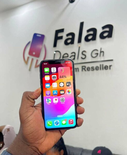 iPhone 11