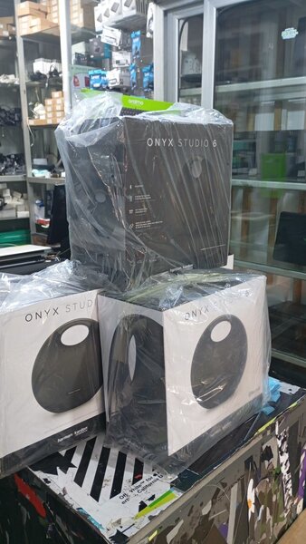 ONYX STUDIO 6