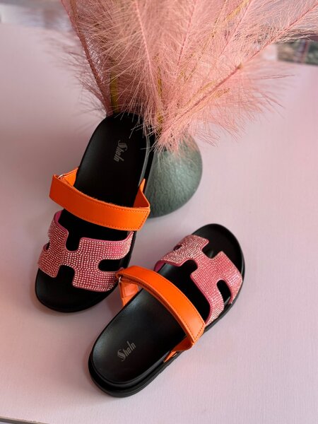 Ladies sandals