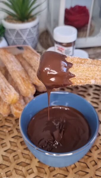 Churros croustillants chocolat