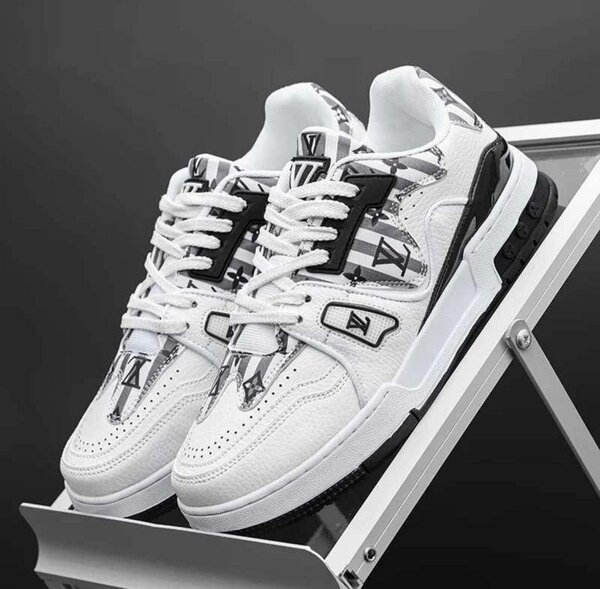 Chaussure LV