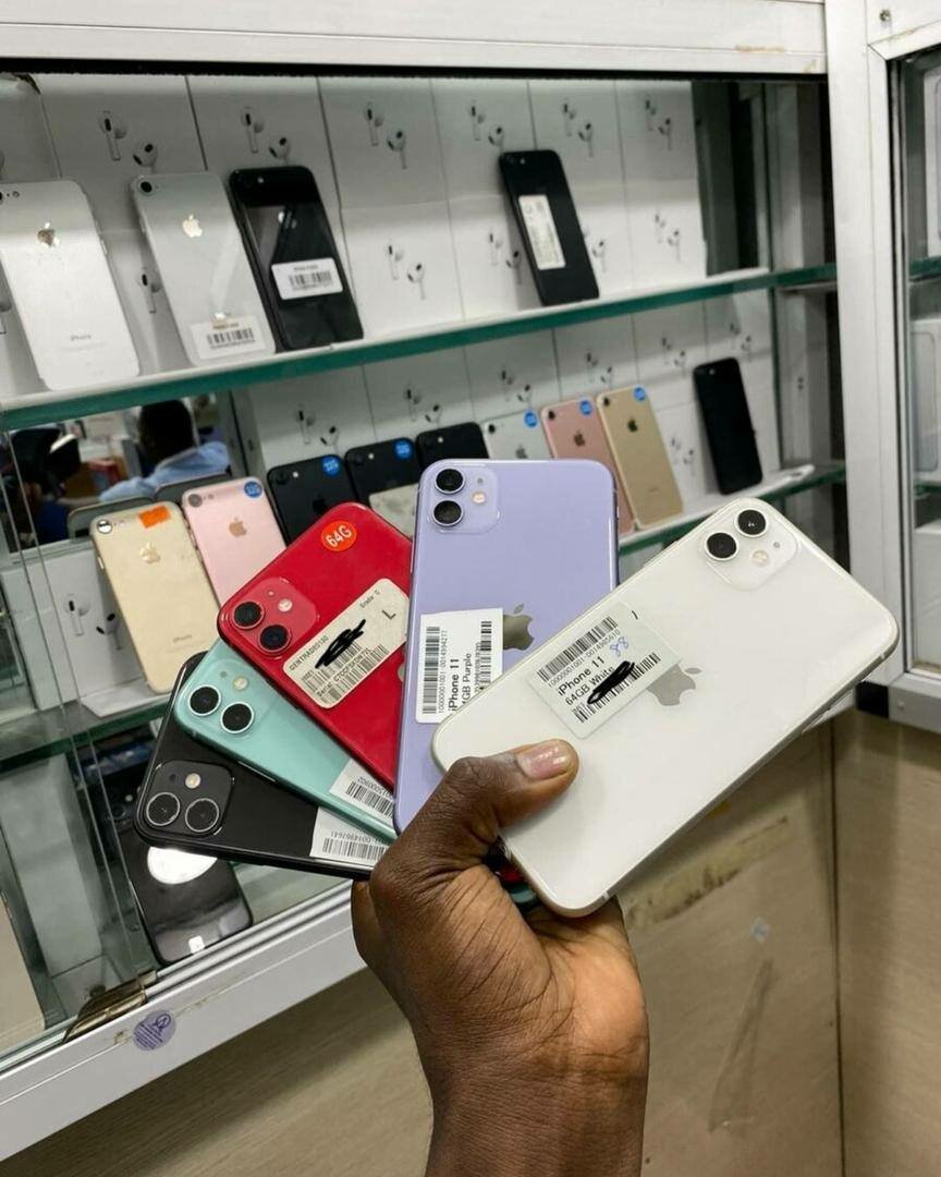 iPhone 11