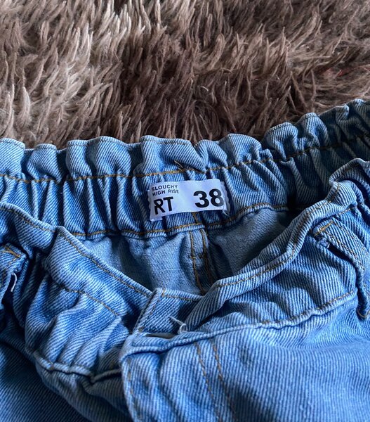 Mom jeans