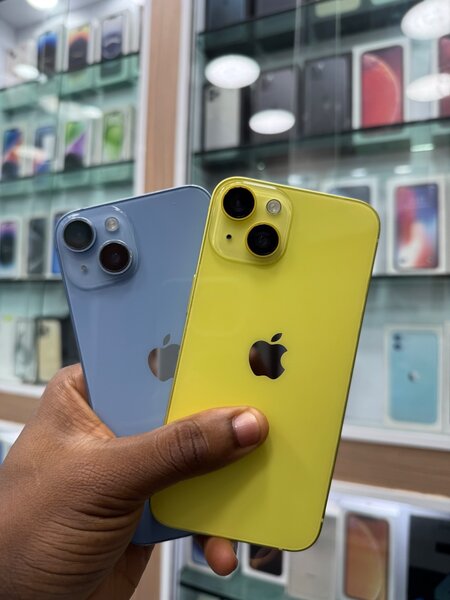iPhone 14 Simple