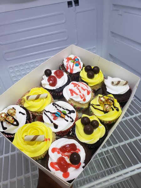 CAKES FOR BIRTHDAY