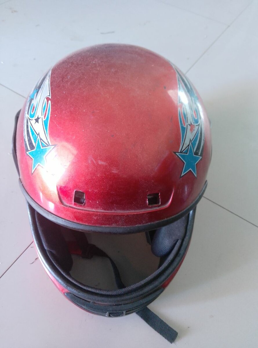 HELMET