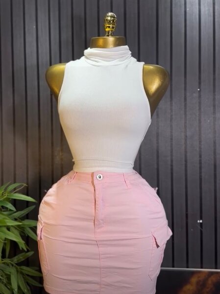 Jupe crayon rose avec poches