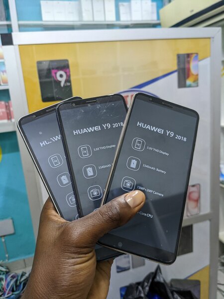 Huawei Y9 2018