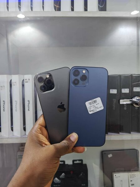 iPhone 12 Pro Max