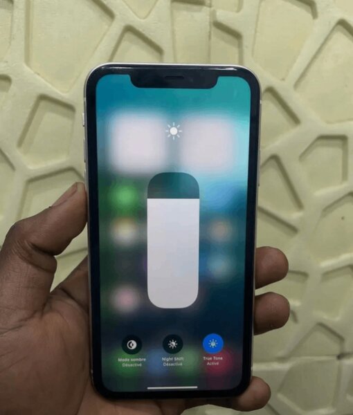 iPhone11 simple 64Go Blanc