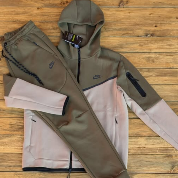 Nike suit
