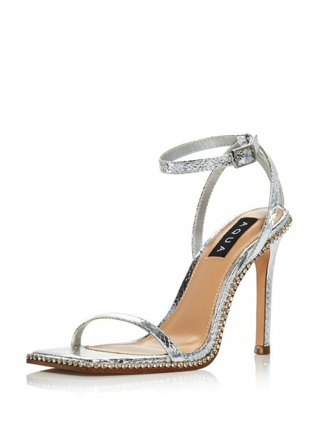 Pretty heel