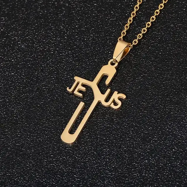 Chaine Cruficix Jésus