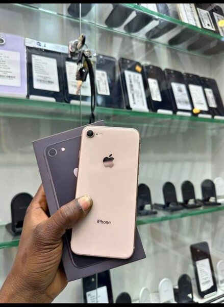 iPhone 8 simple