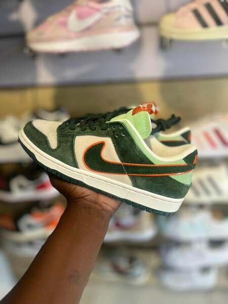 SB dunks