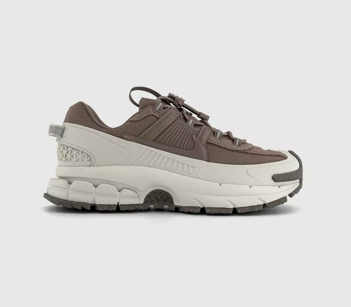 Sneakers modernes unisexes