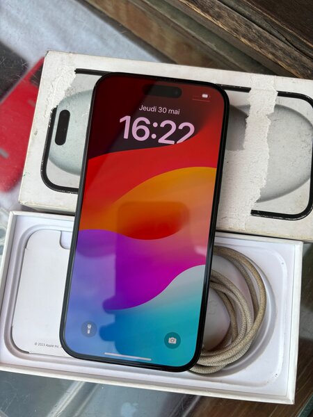 iPhone 15