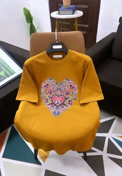 T shirts