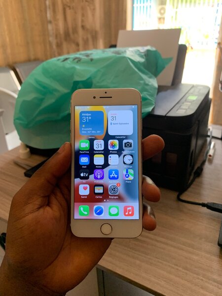 iPhone 7 simple