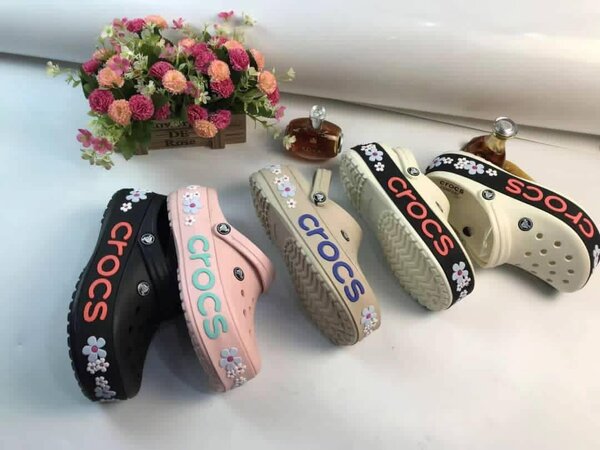 Crocs