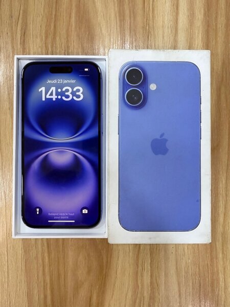 iPhone 16
