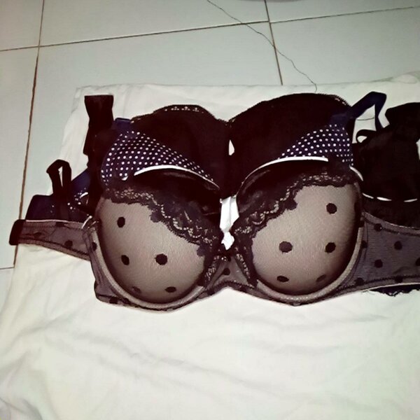 soutien-gorge en dentelle