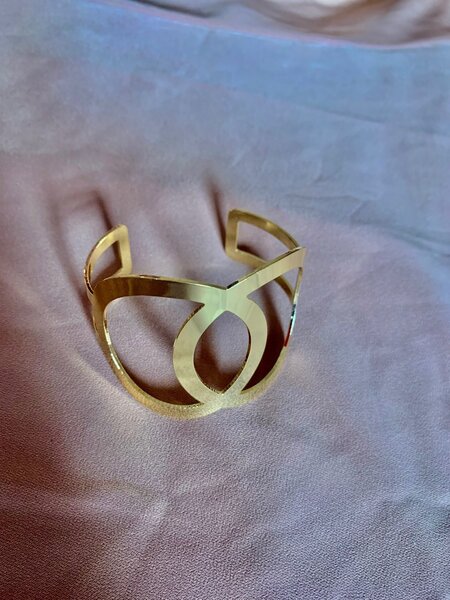 Ladies bracelet