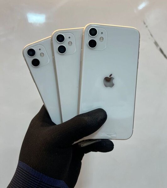 iPhone 11