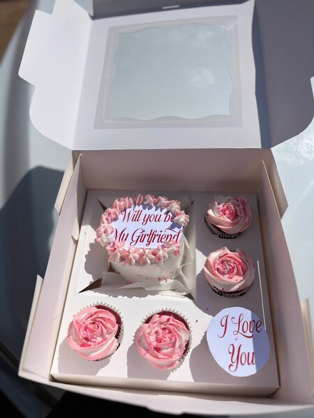 Cakes and cupcakes