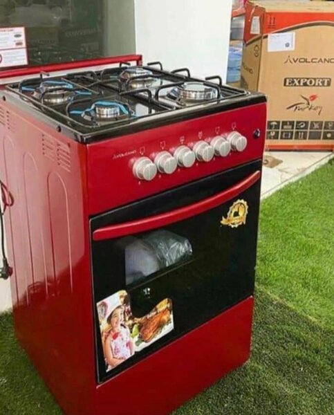 Gas cooker with oven and Grill