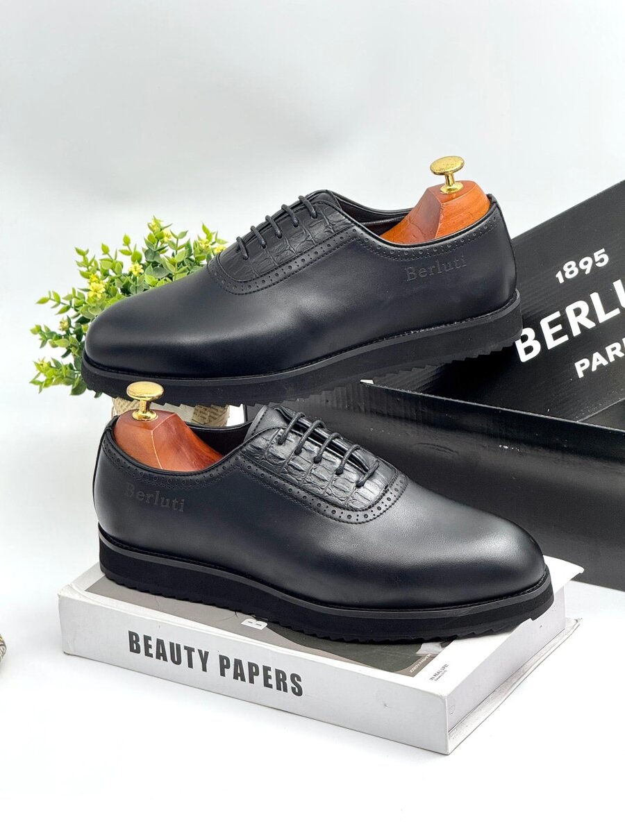 BERLUTI ALL BLACK