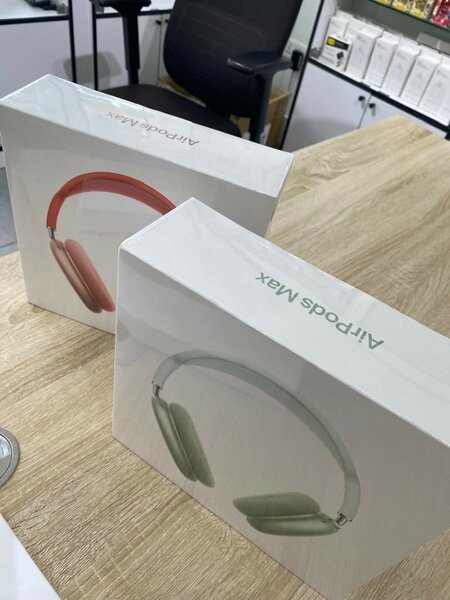 AirPods Max