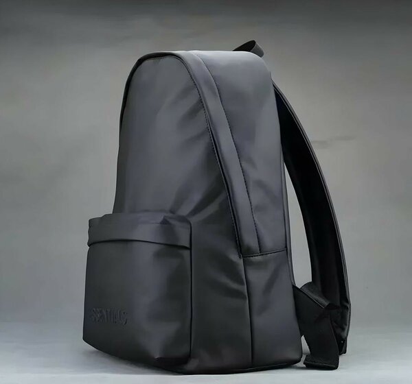 Sac à dos Essentials moderne