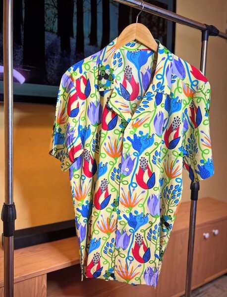 Afrocentric shirts