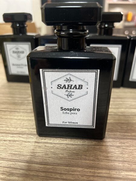 Women perfume