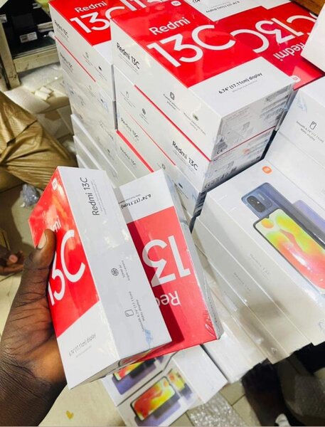REDMI 13C 256/8GO NEUF SCELLÉ