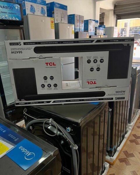 TCL Soundbar woofer
