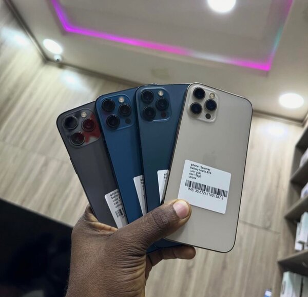 iPhone 12 Pro Max