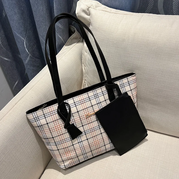 Sac cabas à carreaux stylé