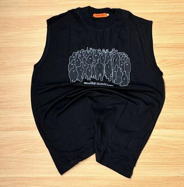 Short sleeve T-shirts