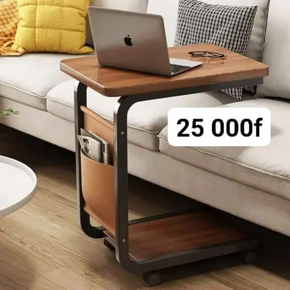 Table d'appoint 