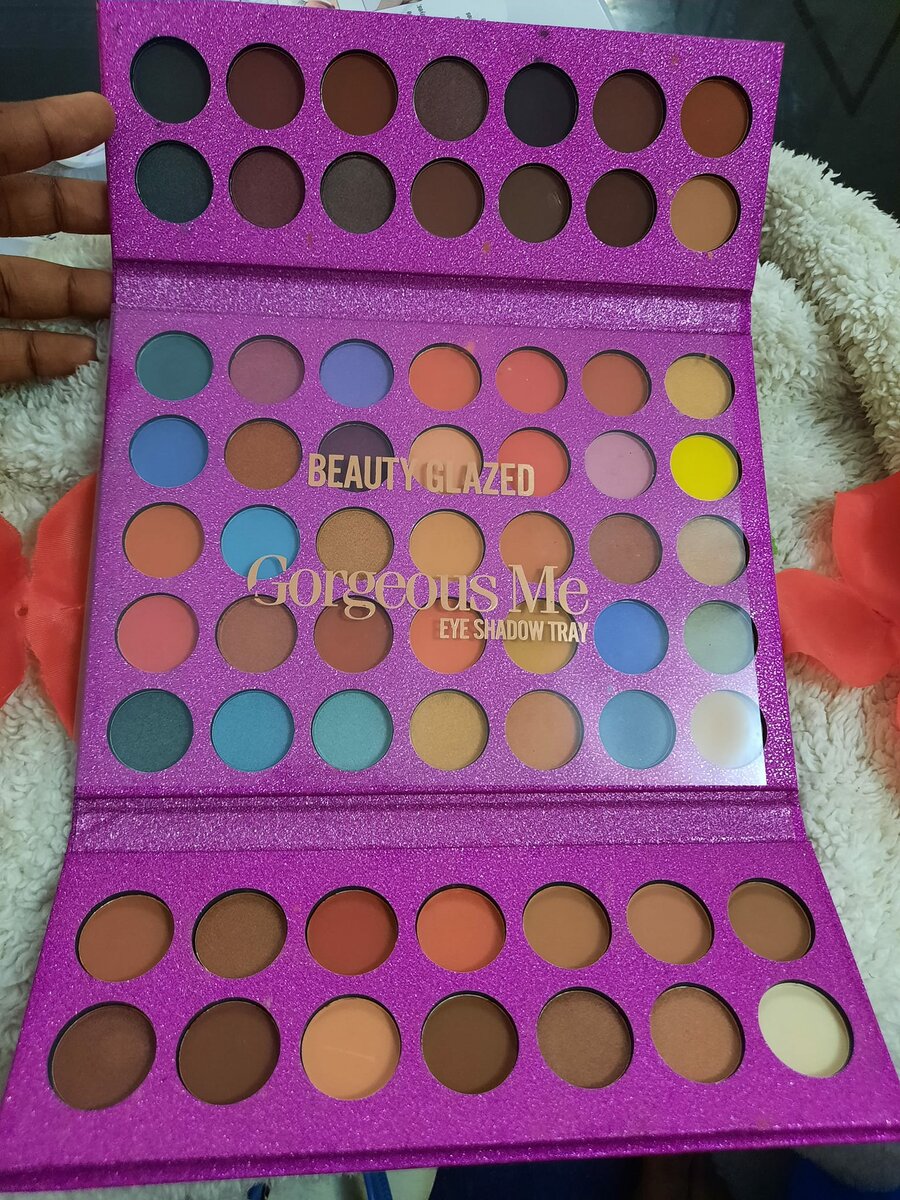 palette d'ombres à paupières