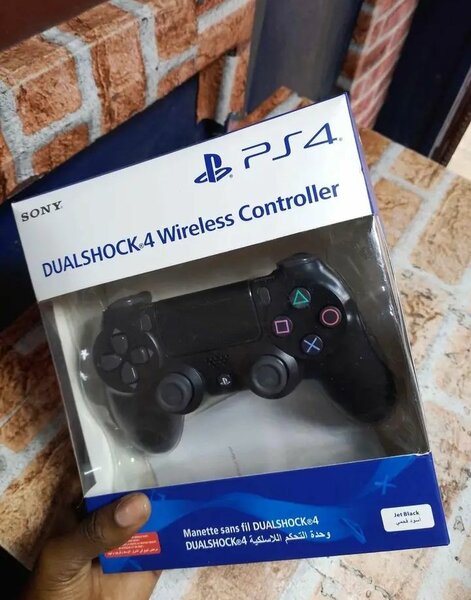 manettes PS4