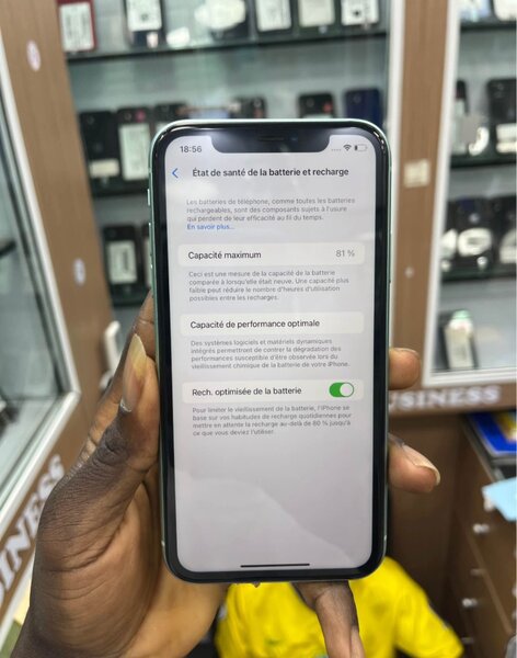 iPhone 11 Vert
